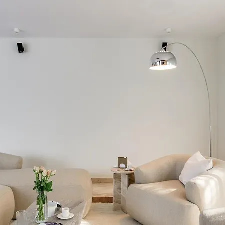 Luxury Hills Pool,spa,grill,bar, & Parking فيلة