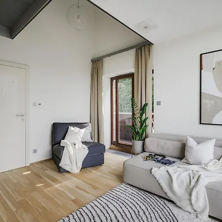 Luxury Hills Pool,spa,grill,bar, & Parking فيلة *